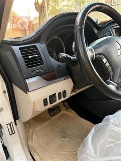 میتسوبیشی پاجیرۆ